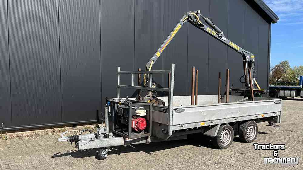 Remorque automobile jusqu’ à 3500 Kg  Aanhangwagen met bosbouwkraan