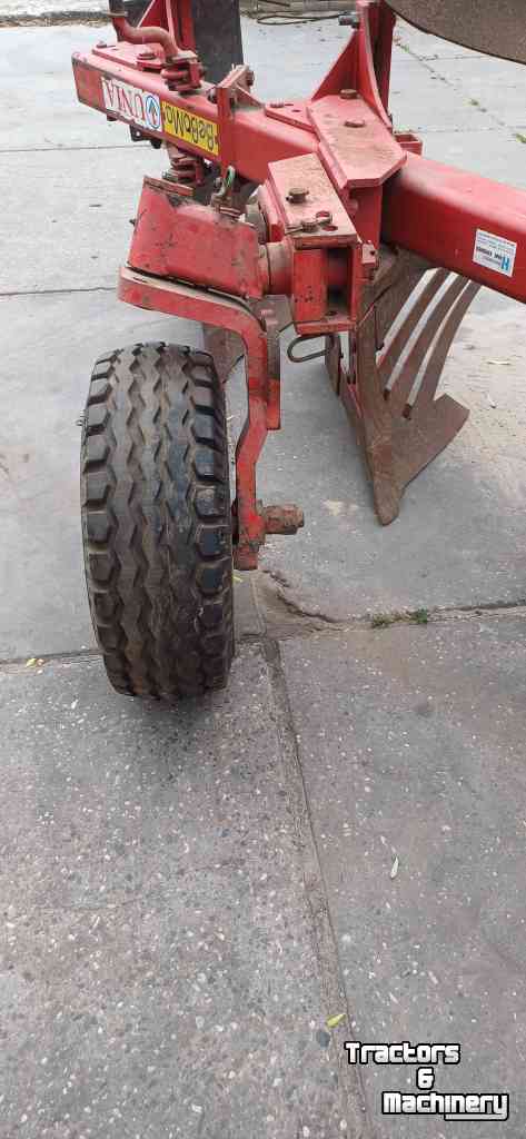 Charrues Unia Ibis 5 schaar