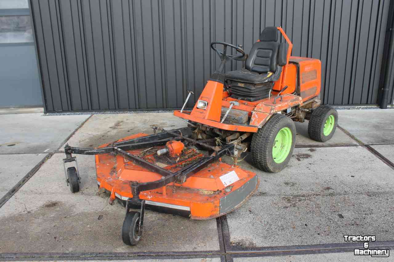 Tracteur Tondeuse Autoporté Kubota F2400 diesel frontmaaier zitmaaier cirkelmaaier Votex Piccolo 180K maaidek