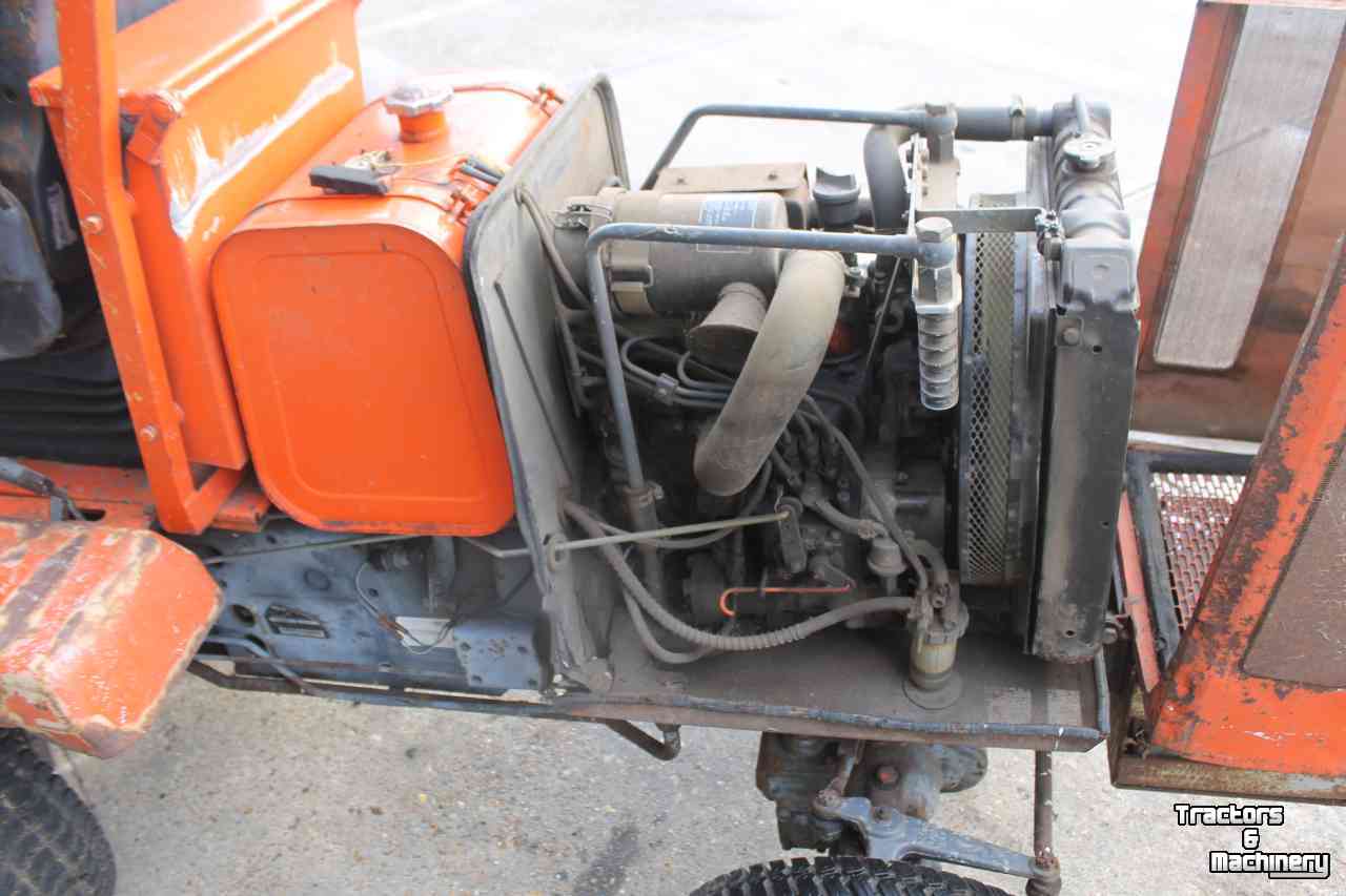 Tracteur Tondeuse Autoporté Kubota F2400 diesel frontmaaier zitmaaier cirkelmaaier Votex Piccolo 180K maaidek