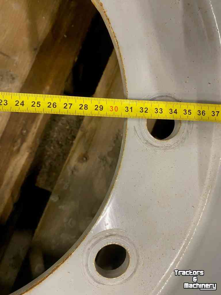 Roues, Pneus, Jantes, Barillets Jumelage Agco 18x28