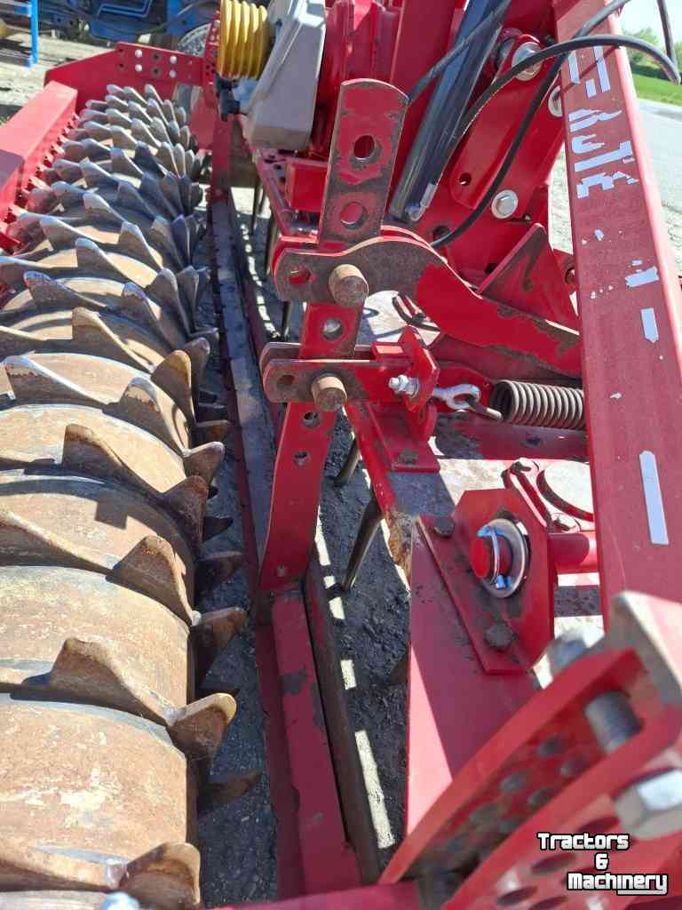 Herse rotative Tulip 300-35 met pakkerwals en hydr. hef.