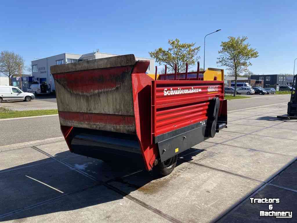 Distributeur de fourrage en bloc Schuitemaker AMIGO 30S Blokkendoseerwagen