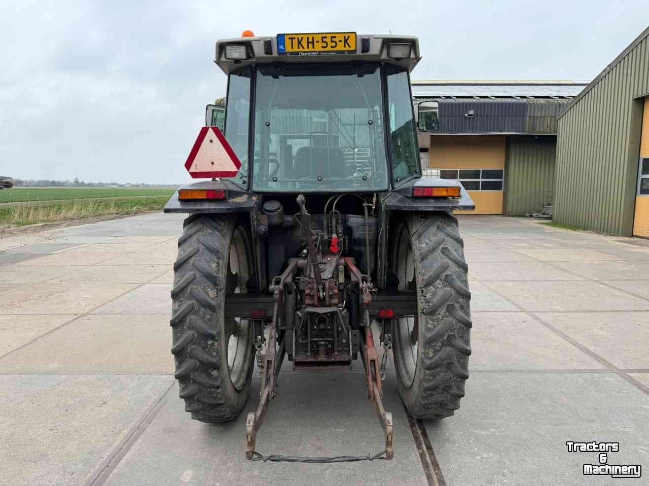 Tracteur Massey Ferguson 3065 4wd
