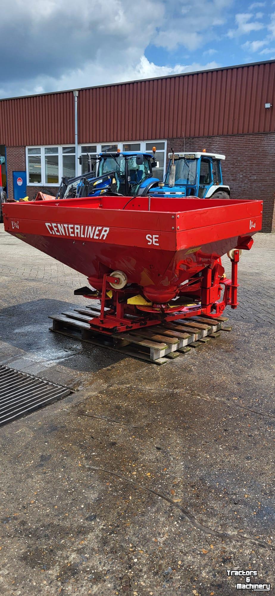 Distributeur d‘engrais Lely SE Centermatic met centronic strooicomputer