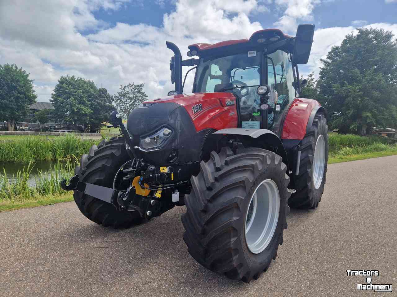 Tracteur Case-IH Maxxum 150 AD8, CVX