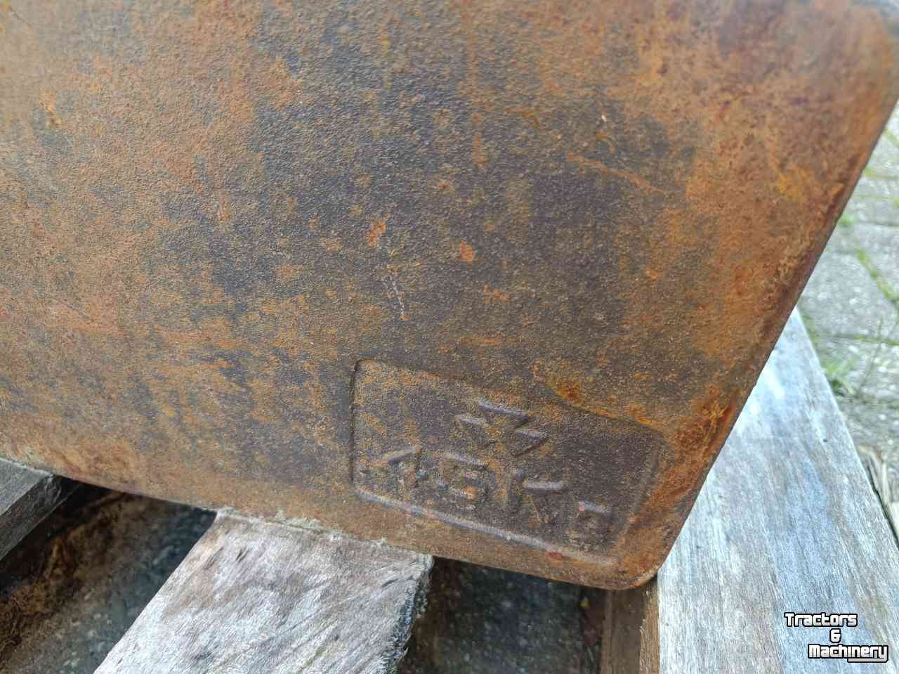 Poids frontaux Massey Ferguson frontgewichten