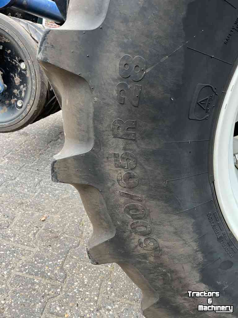 Roues, Pneus, Jantes, Barillets Jumelage Vredestein 600/65R28