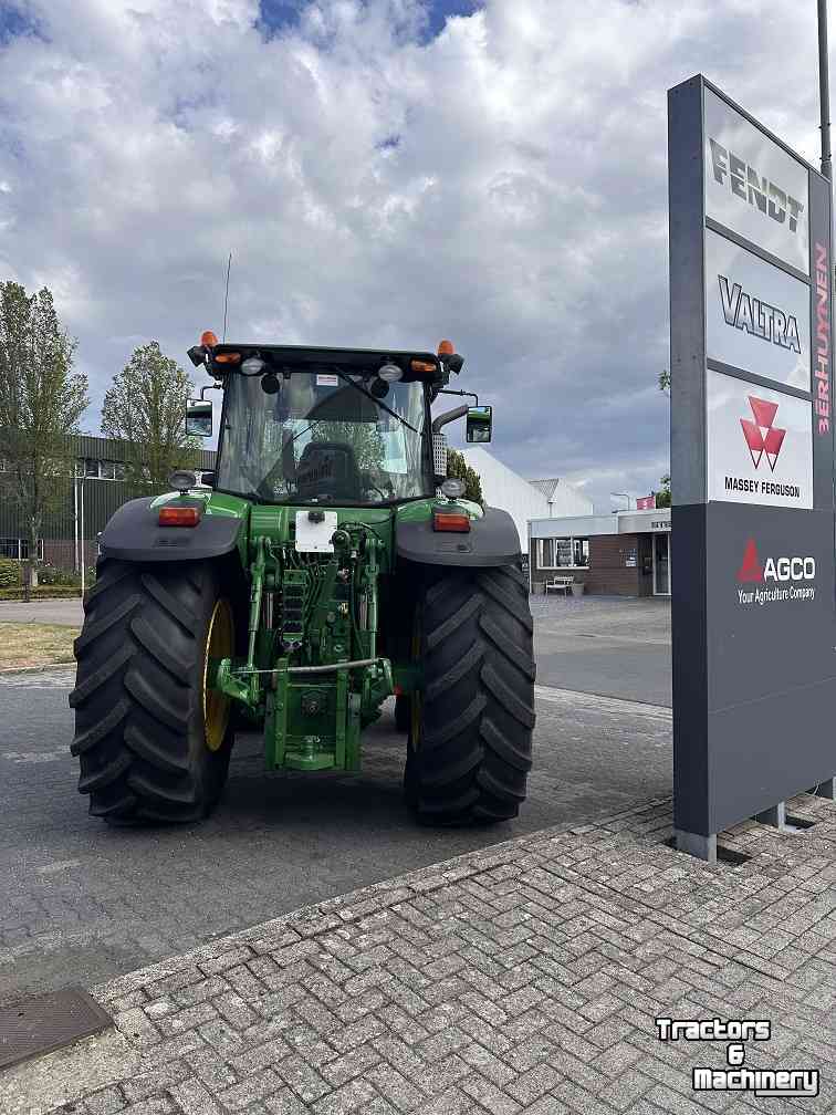 Tracteur John Deere 7930