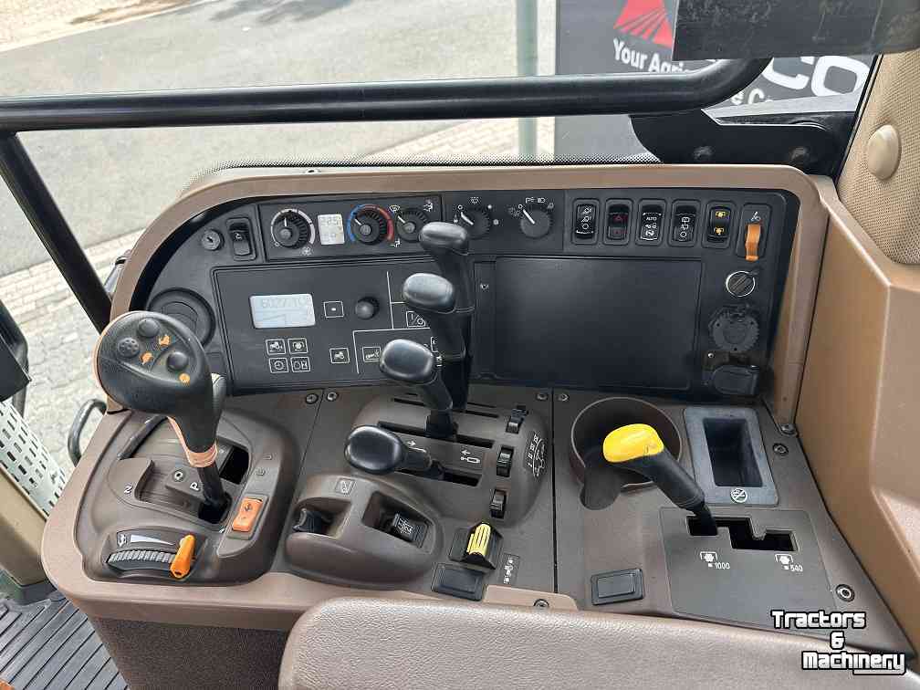Tracteur John Deere 7930