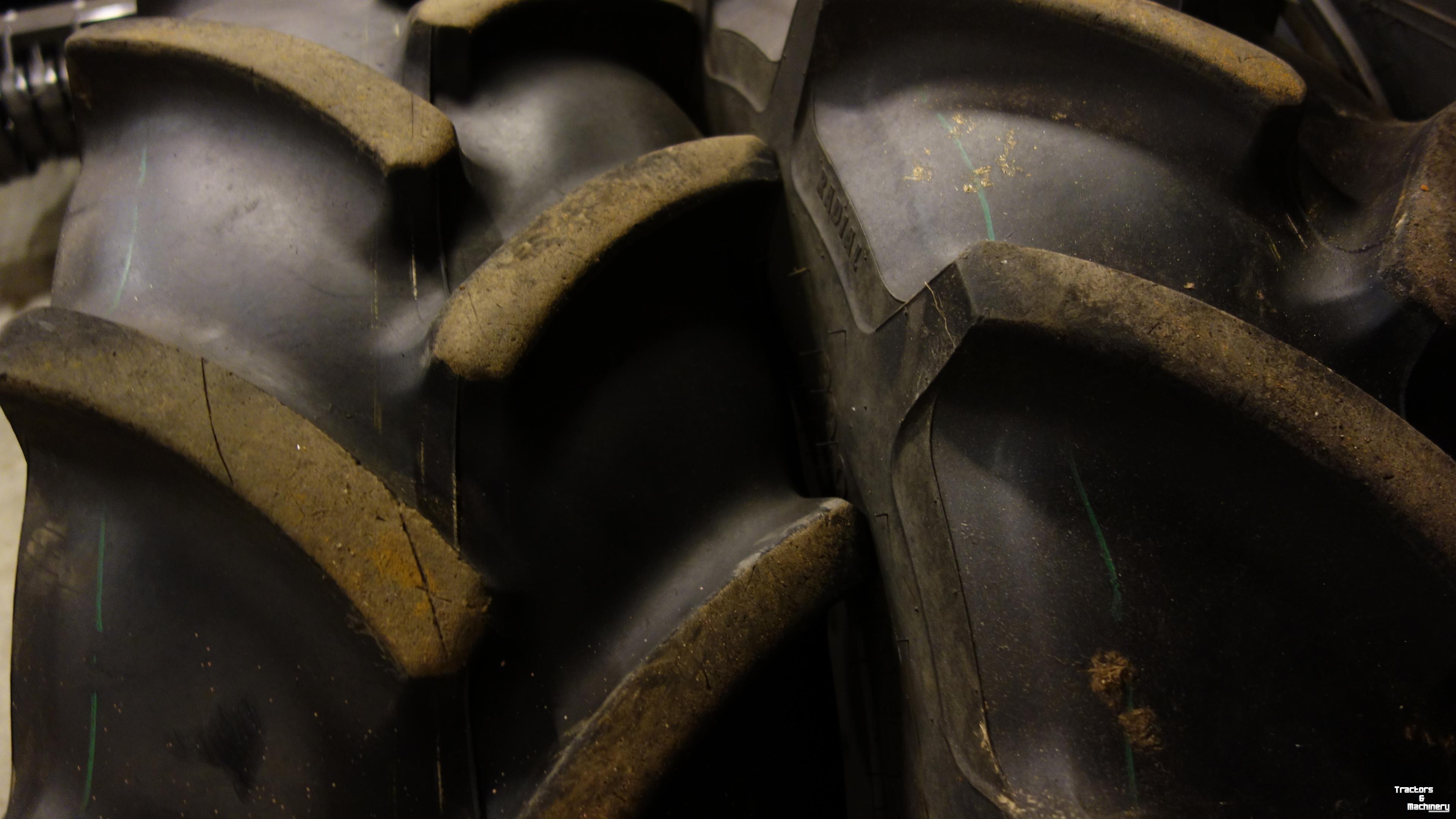 Roues, Pneus, Jantes, Barillets Jumelage Mitas MITAS 320/70R24 MITAS WIEL