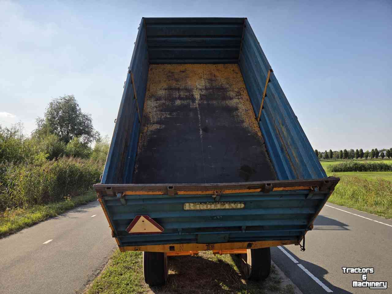 Benne agricole Rolland Bh90 9 tons tandemas kipper