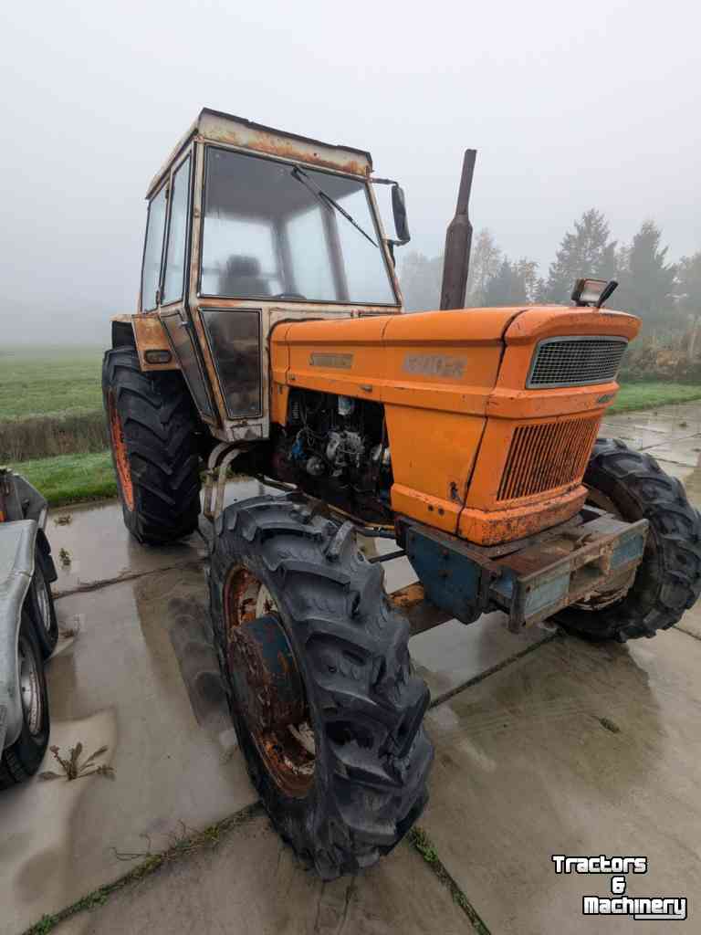 Tracteur Fiat 1300 DT