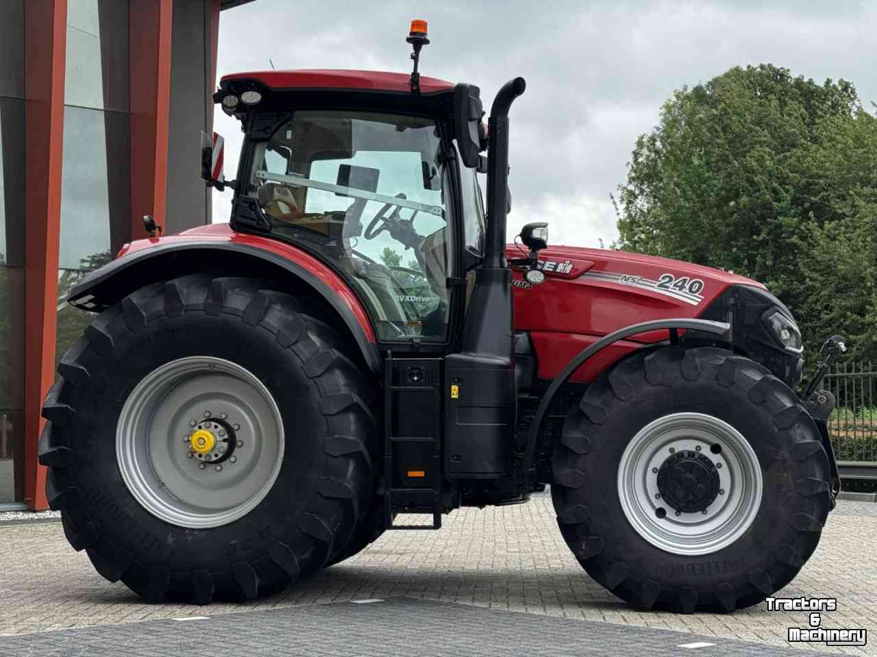 Tracteur Case-IH Puma 240AFS CVX connect vario Fronthef Hydr rem Lucht Vol GPS