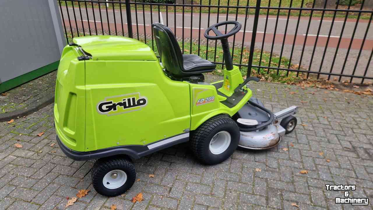 Tracteur Tondeuse Autoporté Grillo FD280