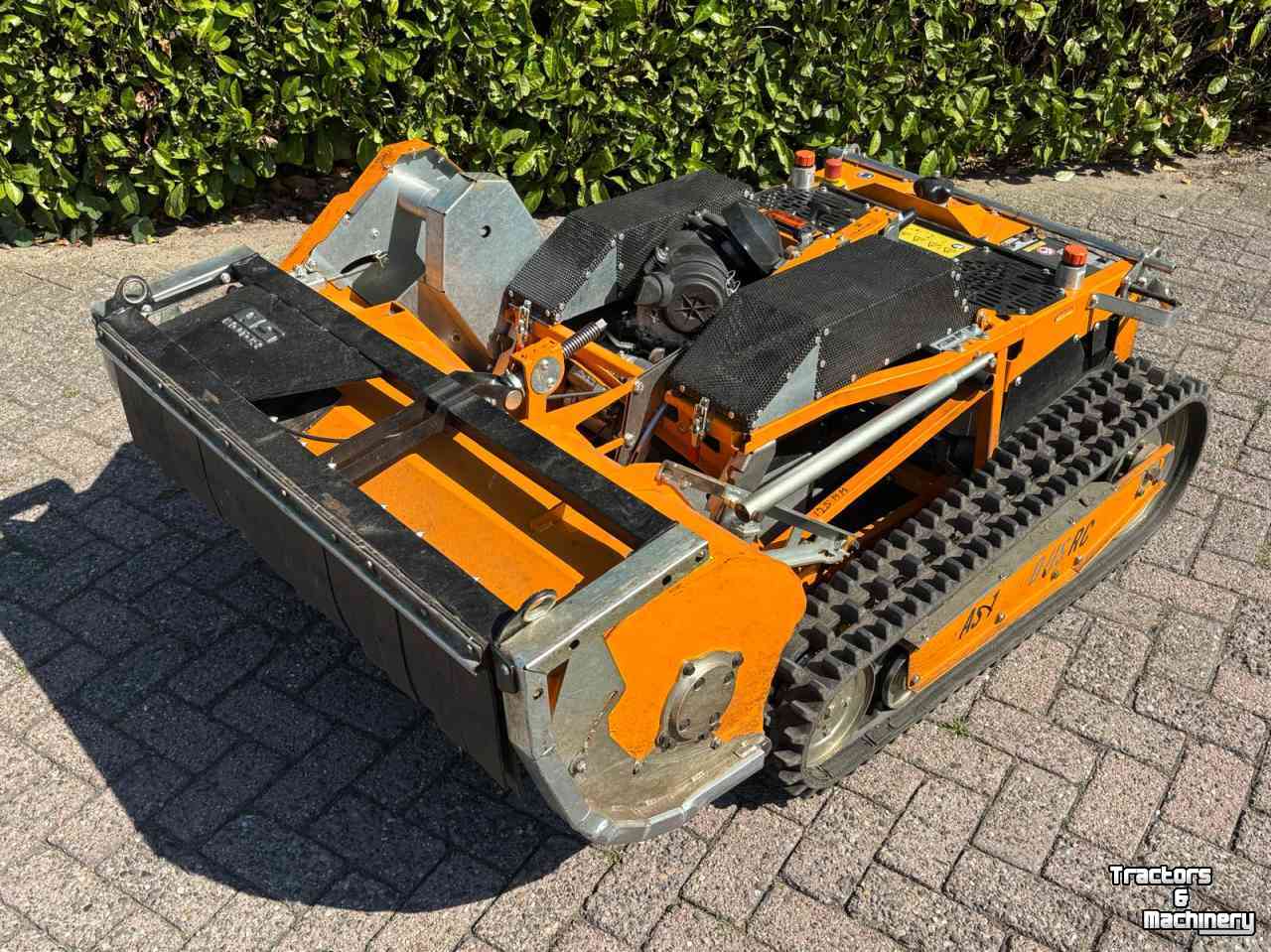 Autres équipements pour rue, entretien des accotements et des fossés As-Motor 1000 Ovis RC