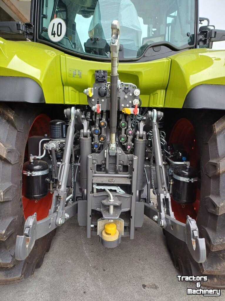 Tracteur Claas Arion 660