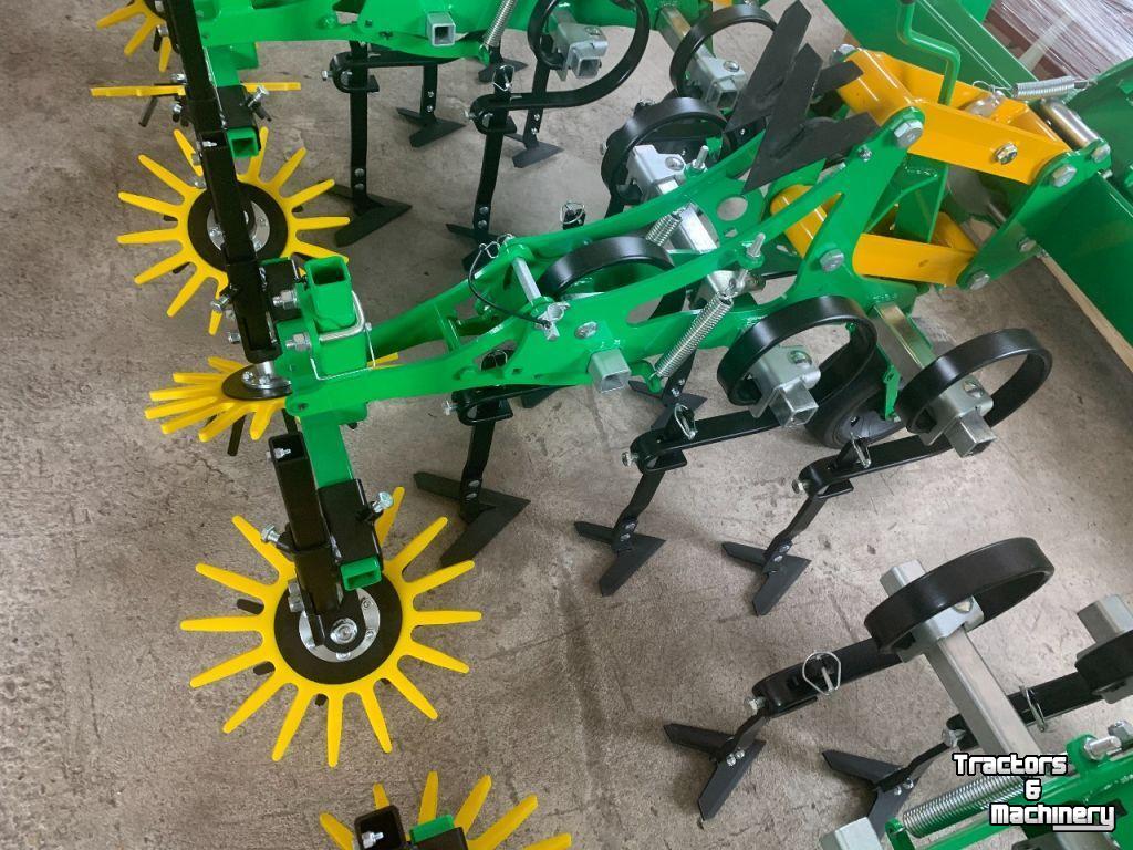 Cultivateur  Maintech Schoffelbalk met compleet paralellogram en toebehoren vingerweeder - weeder - greencam - korstenbreker -