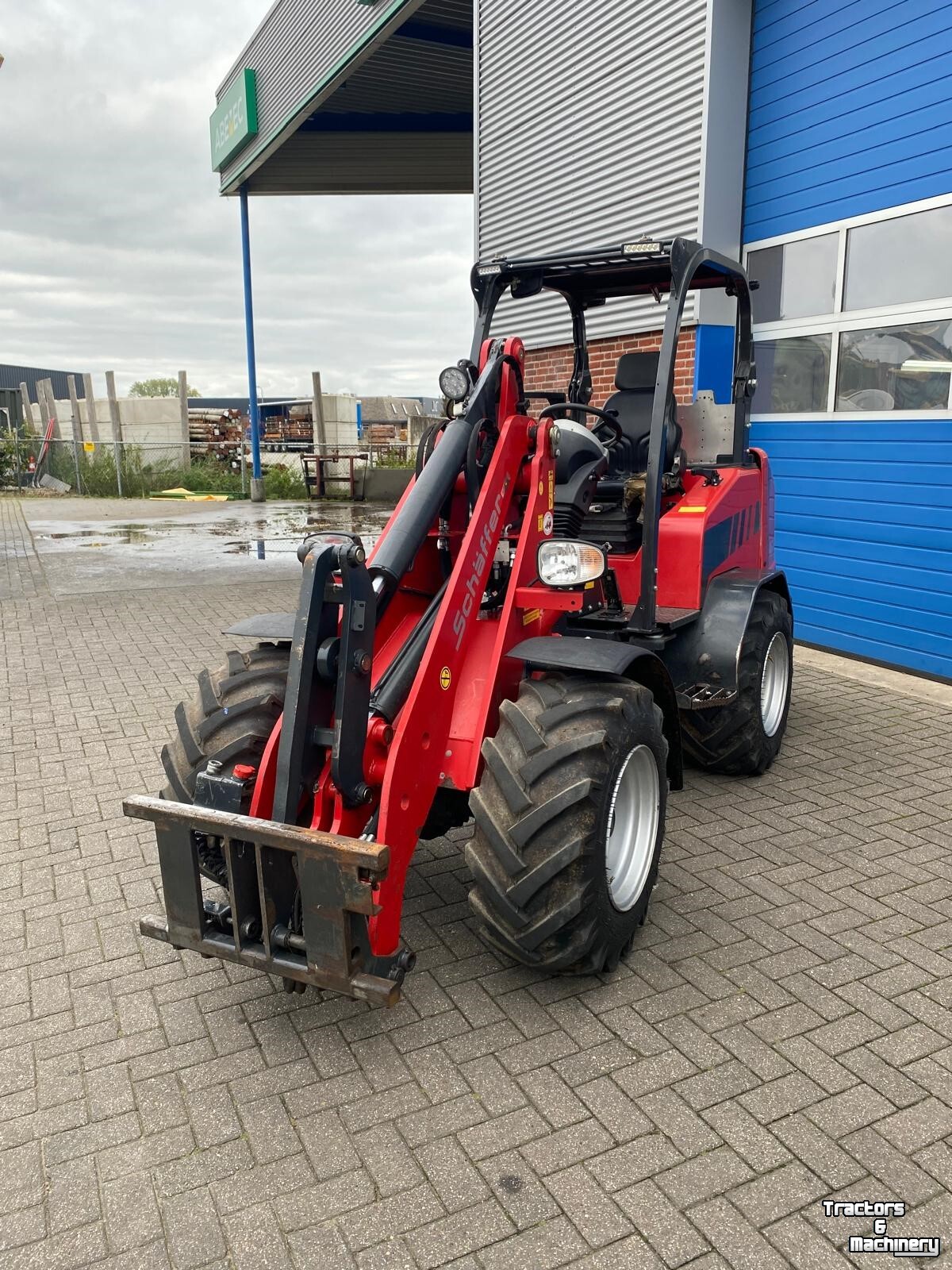 Chargeuse sur pneus Schäffer 4670