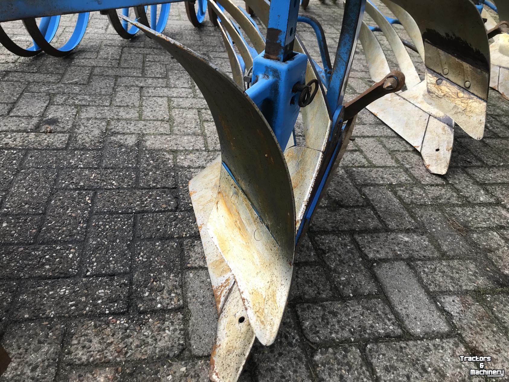 Charrues Lemken Juwel 8 V 4+1 N 100