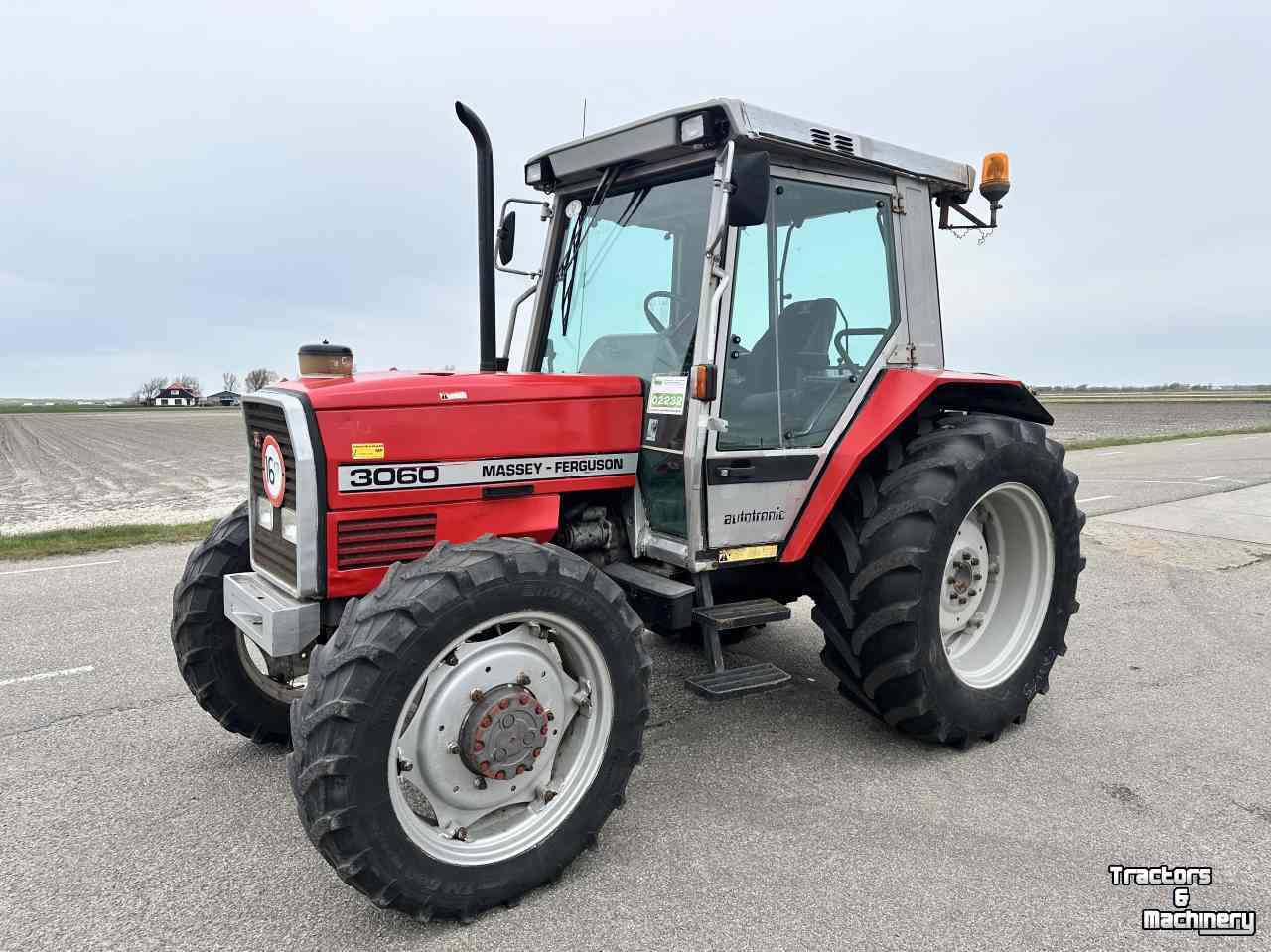 Tracteur Massey Ferguson 3060