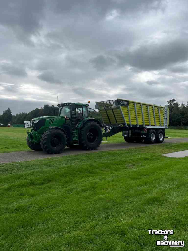 Benne d‘ensilage Fliegl Cugo 640