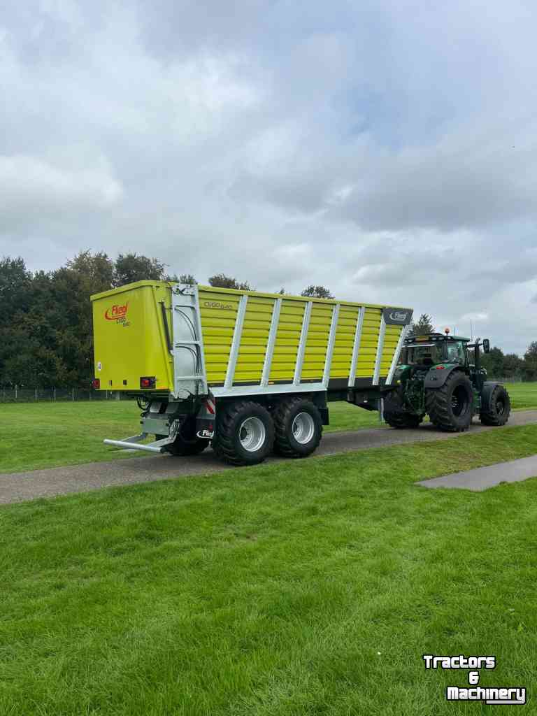 Benne d‘ensilage Fliegl Cugo 640