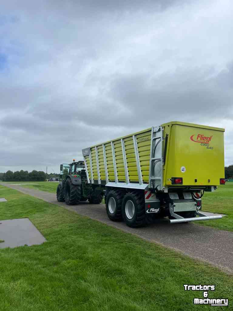 Benne d‘ensilage Fliegl Cugo 640