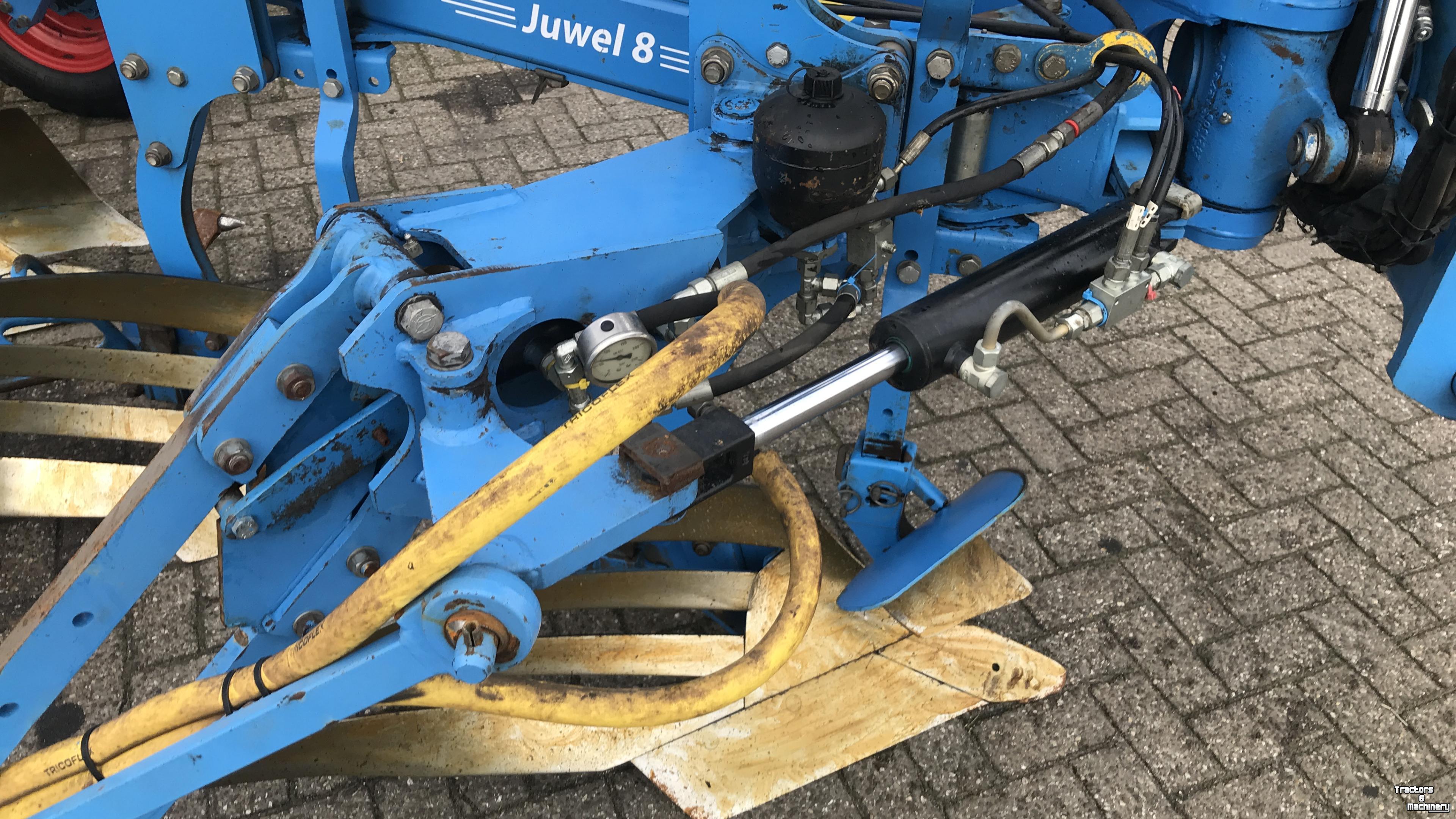 Charrues Lemken Juwel 8 V 4+1 N100 met Flexpack