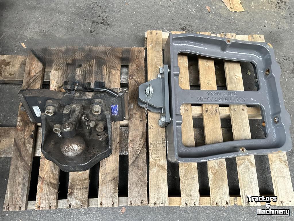 Pièces d‘occasion pour tracteurs Massey Ferguson Trekhaken