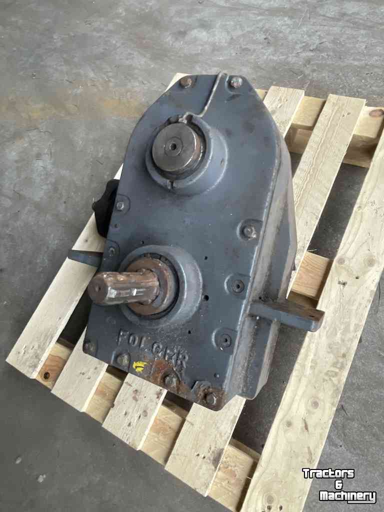 Relevage avant & Prise de force avant Zuidberg New holland tm 60 serie