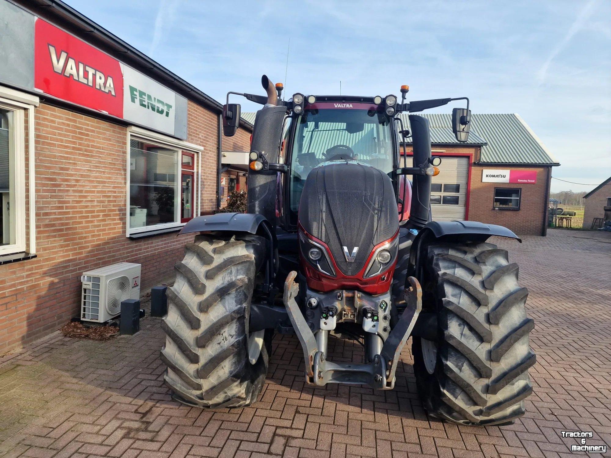 Tracteur Valtra T254V