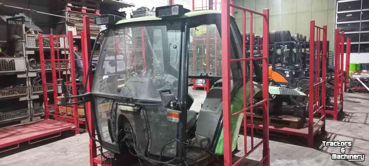 Pièces d‘occasion pour tracteurs Deutz-Fahr Agrotron Cabine