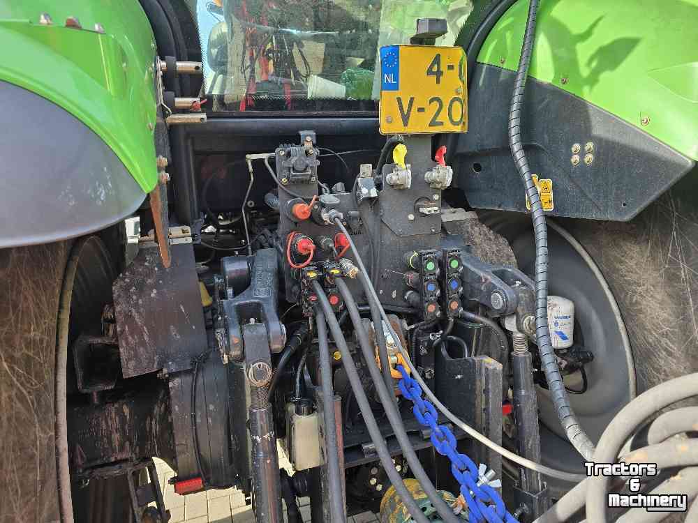 Tracteur Deutz-Fahr 6215 TTV