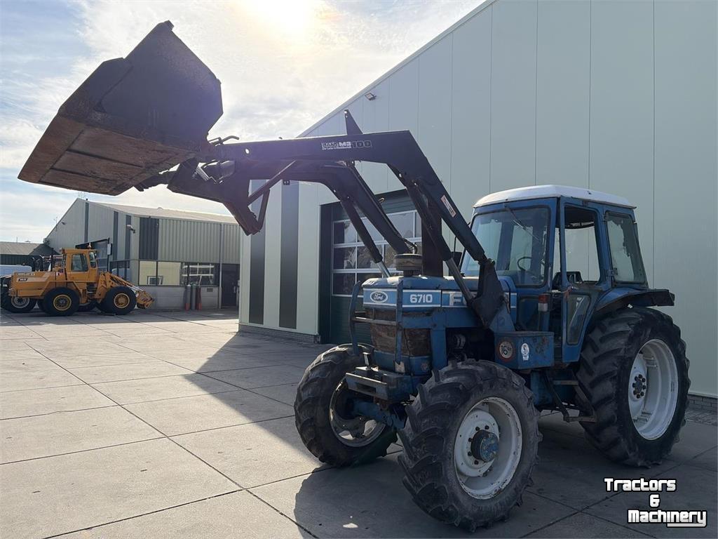 Tracteur Ford 6710 4wd front loader
