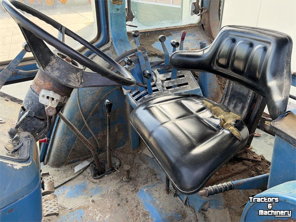 Tracteur Ford 6710 4wd front loader
