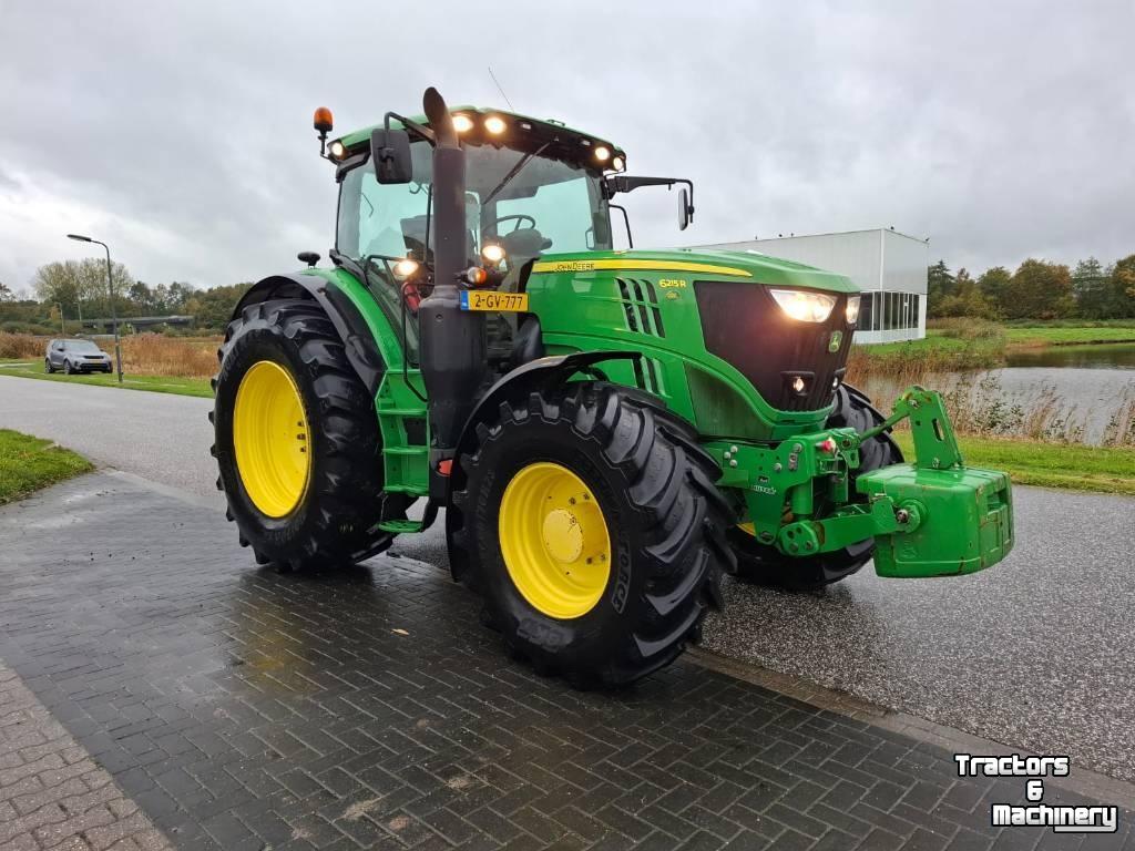 Tracteur John Deere 6215 R