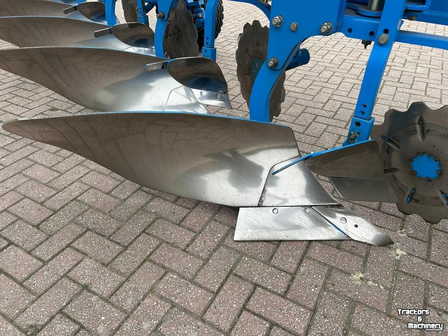 Charrues Lemken Juwel 8
