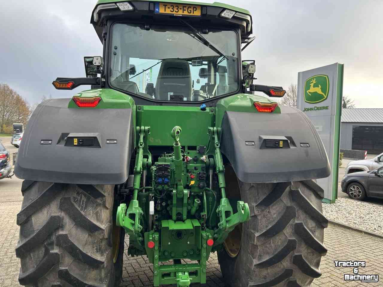 Tracteur John Deere 7R 270
