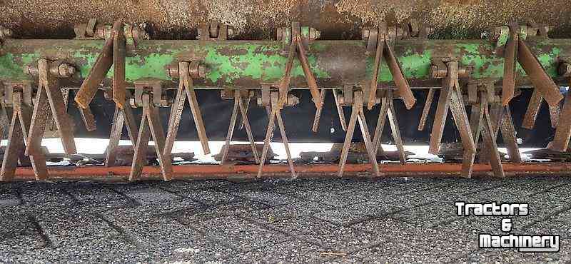 Faucheuse John Deere 331