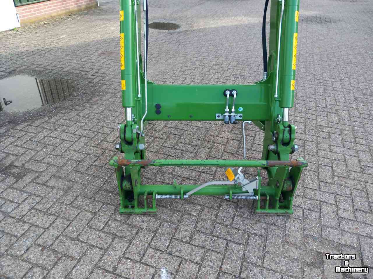 Chargeur frontal Fendt Cargo 4X75 frontlader