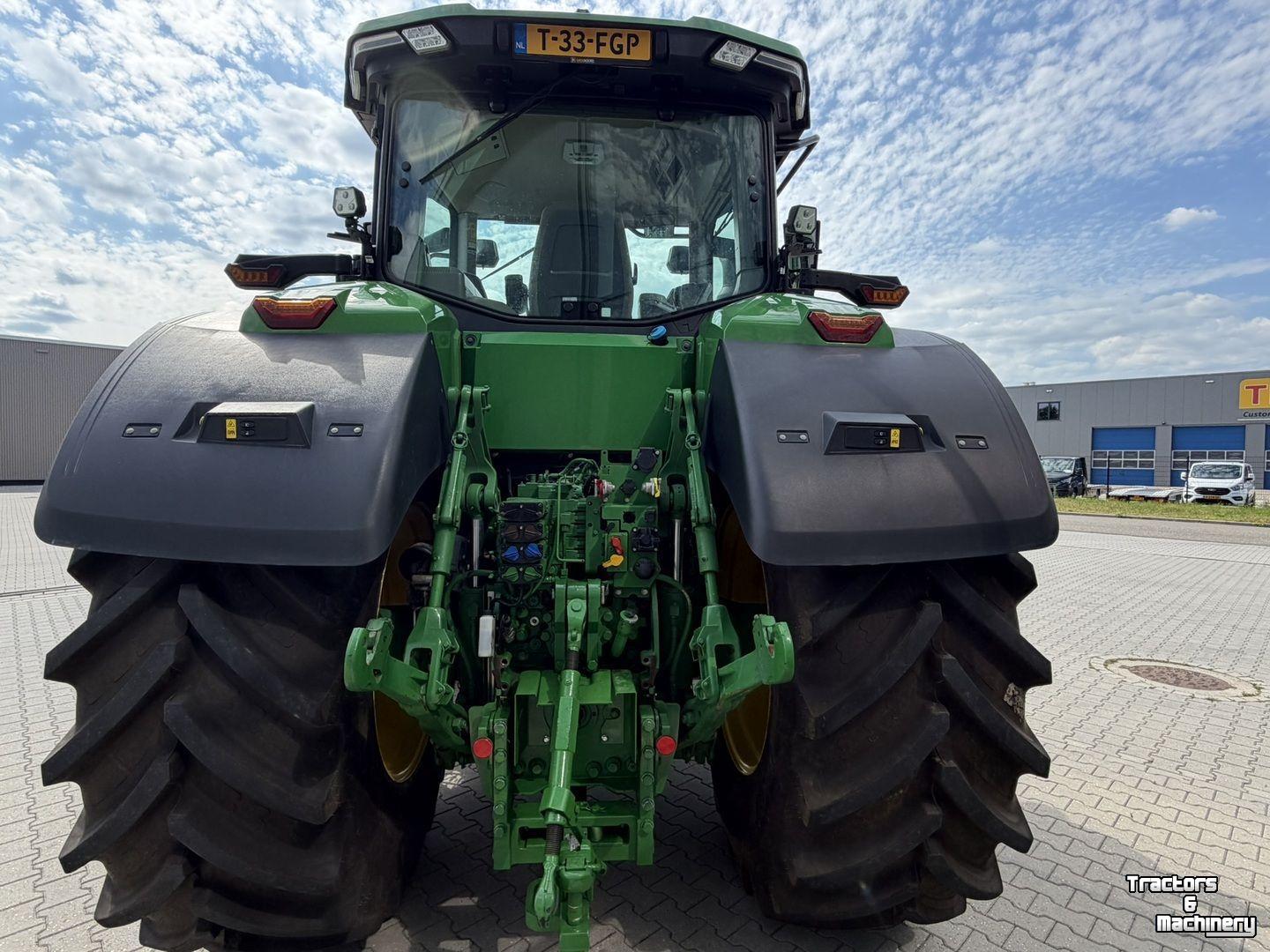 Tracteur John Deere 7R 270