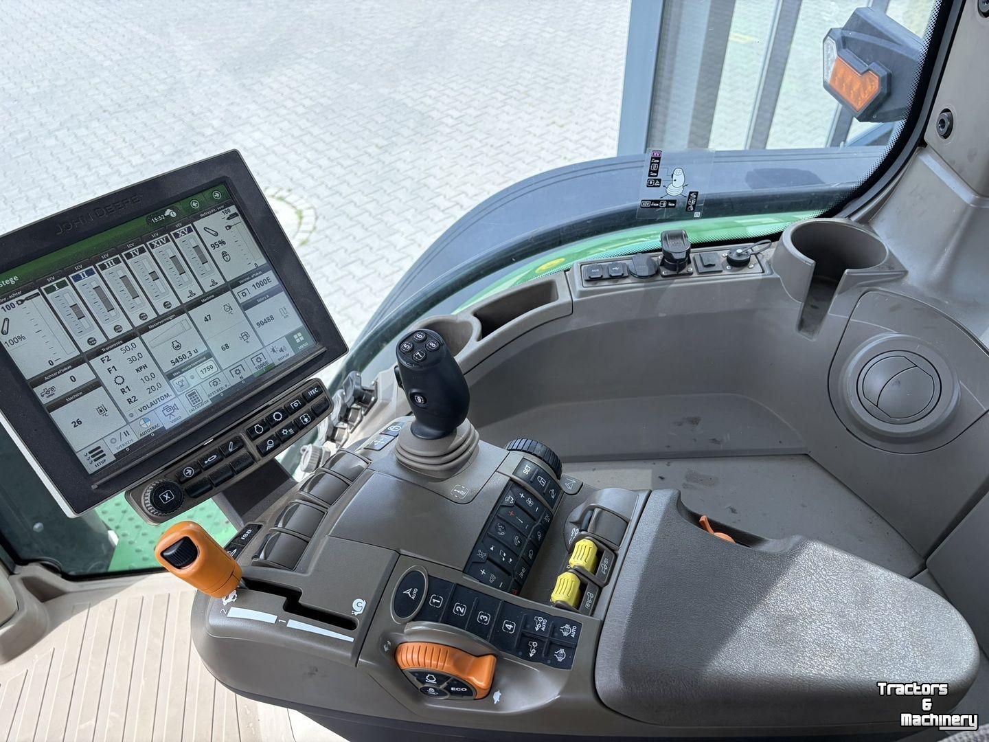 Tracteur John Deere 7R 270