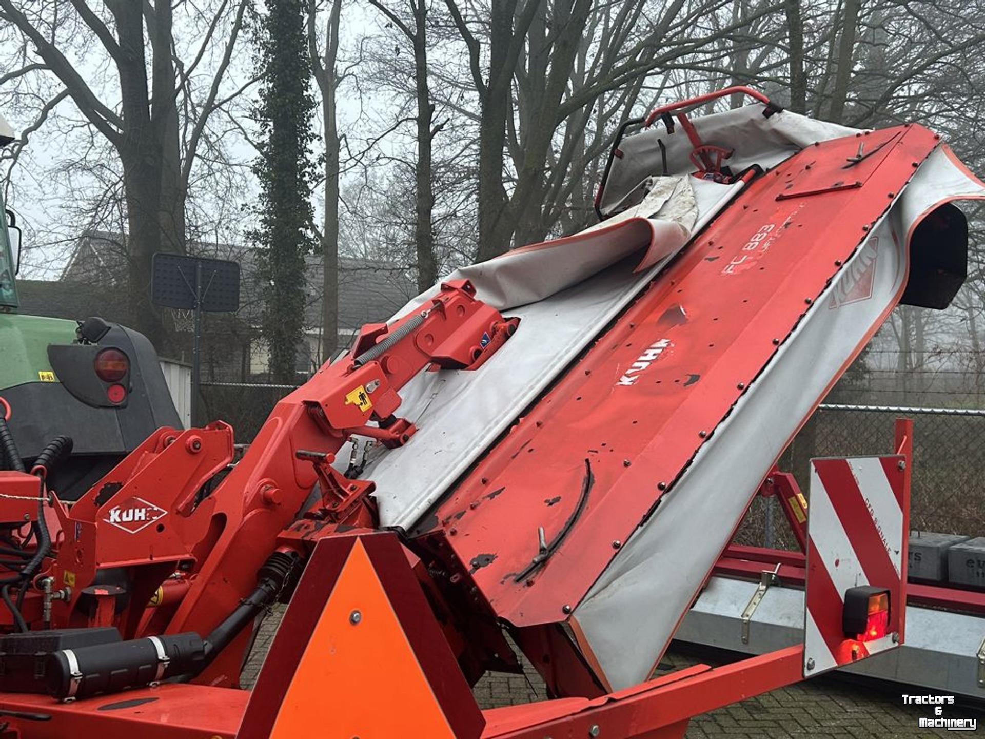 Faucheuse Kuhn FC883-FF