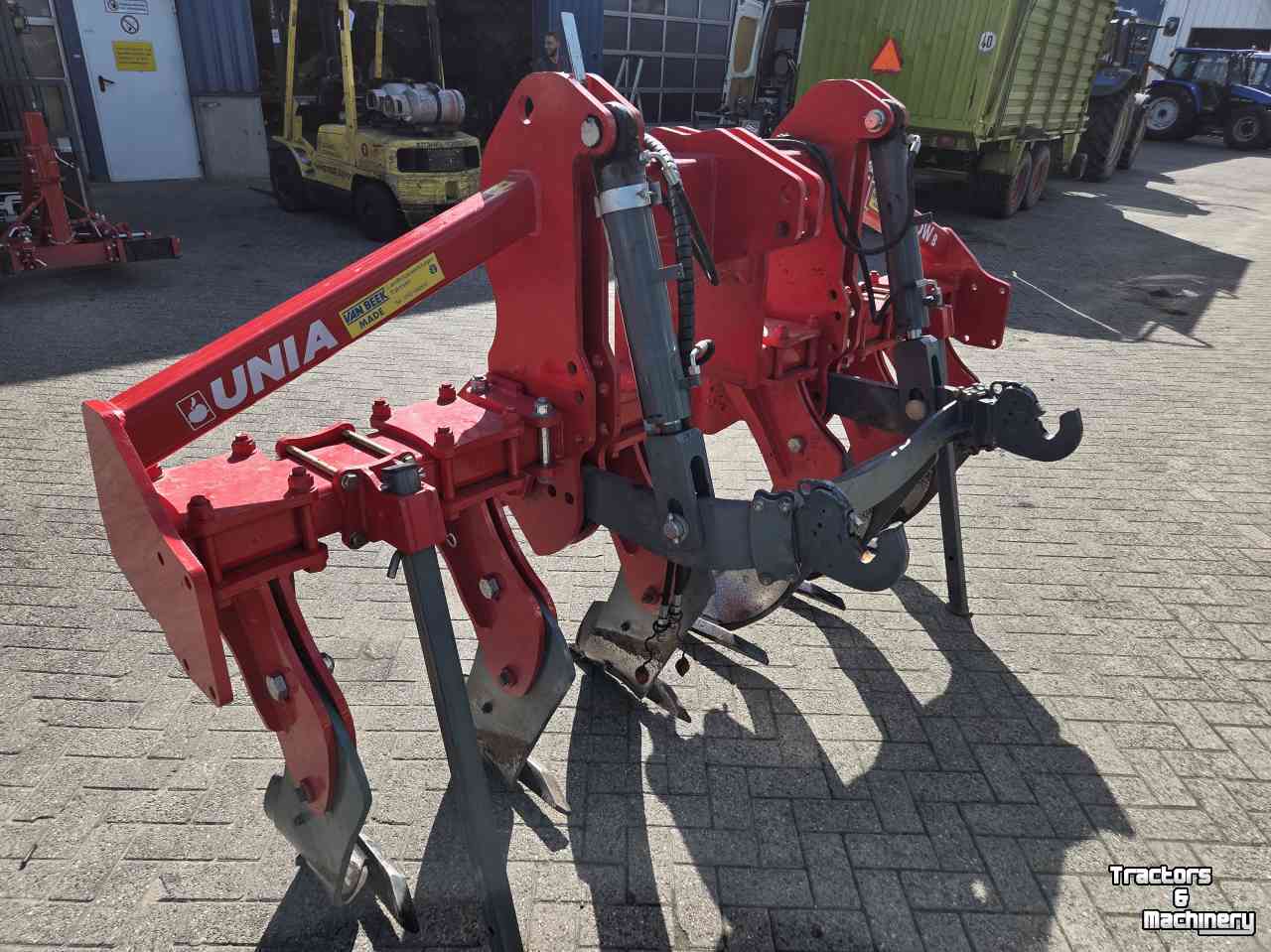 Décompacteur Unia Plow B 6