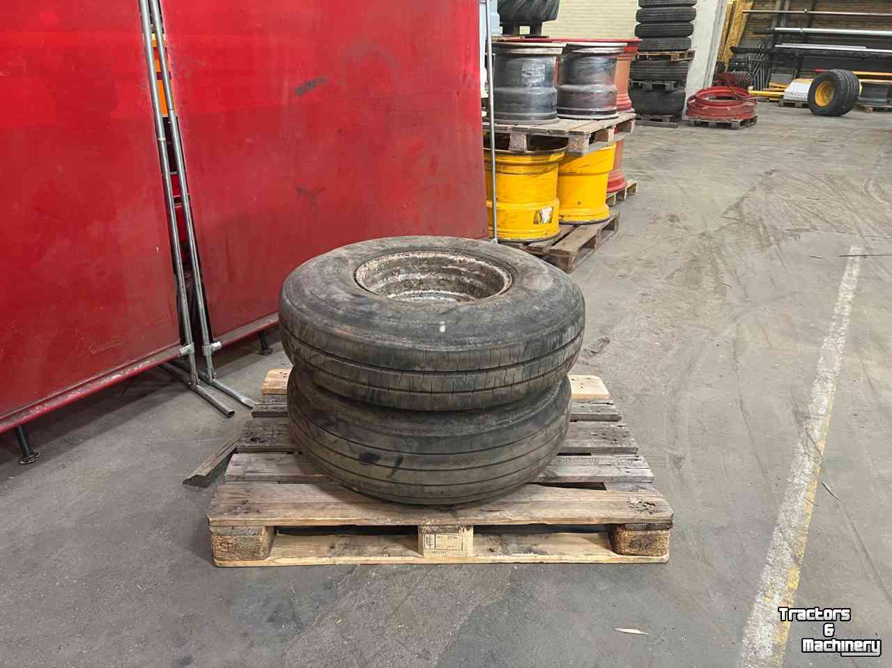 Roues, Pneus, Jantes, Barillets Jumelage Good Year H34x10R16 Flight Radial