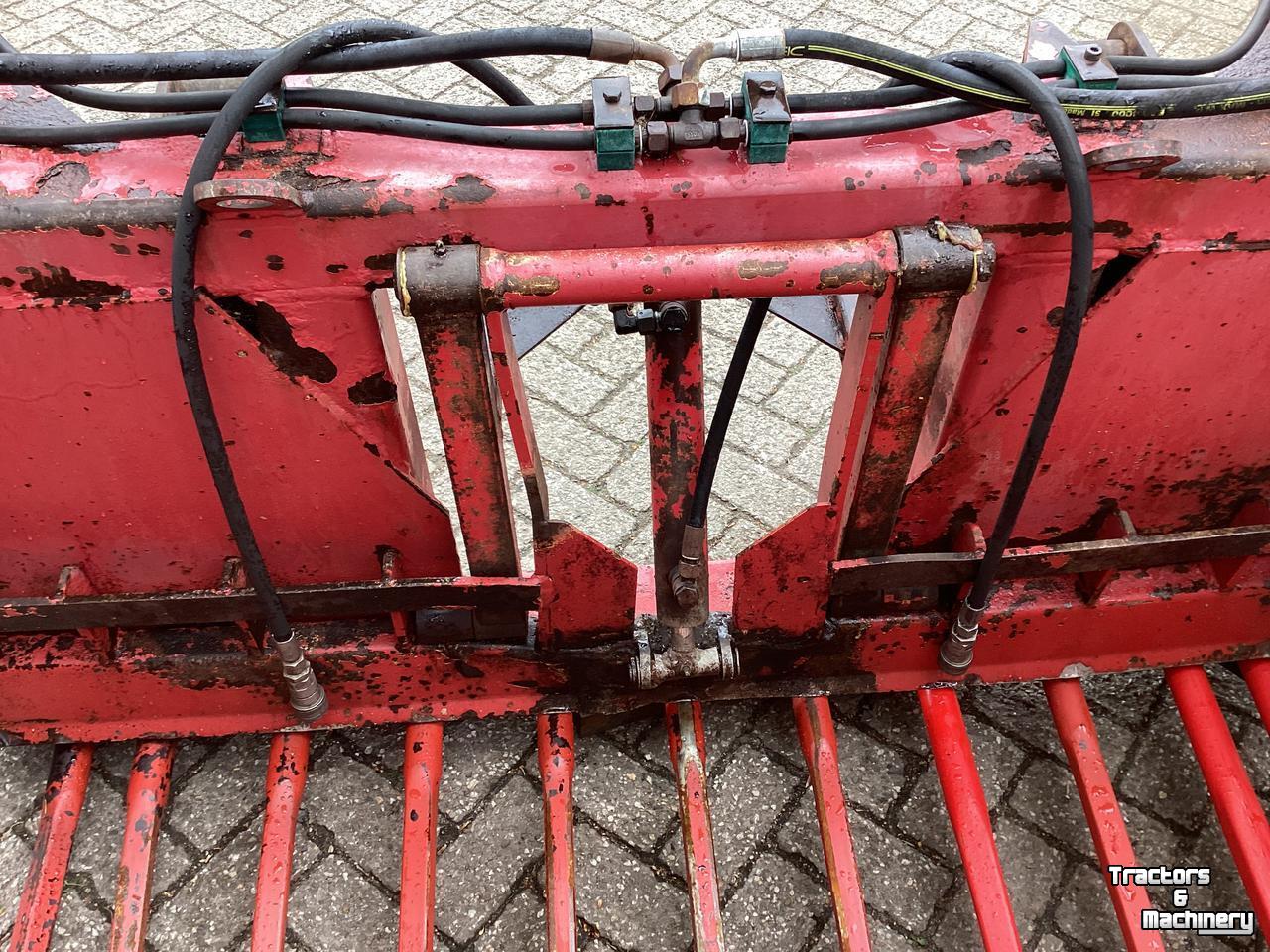 Coupe-blocs d'ensilage Van Lengerich bvl