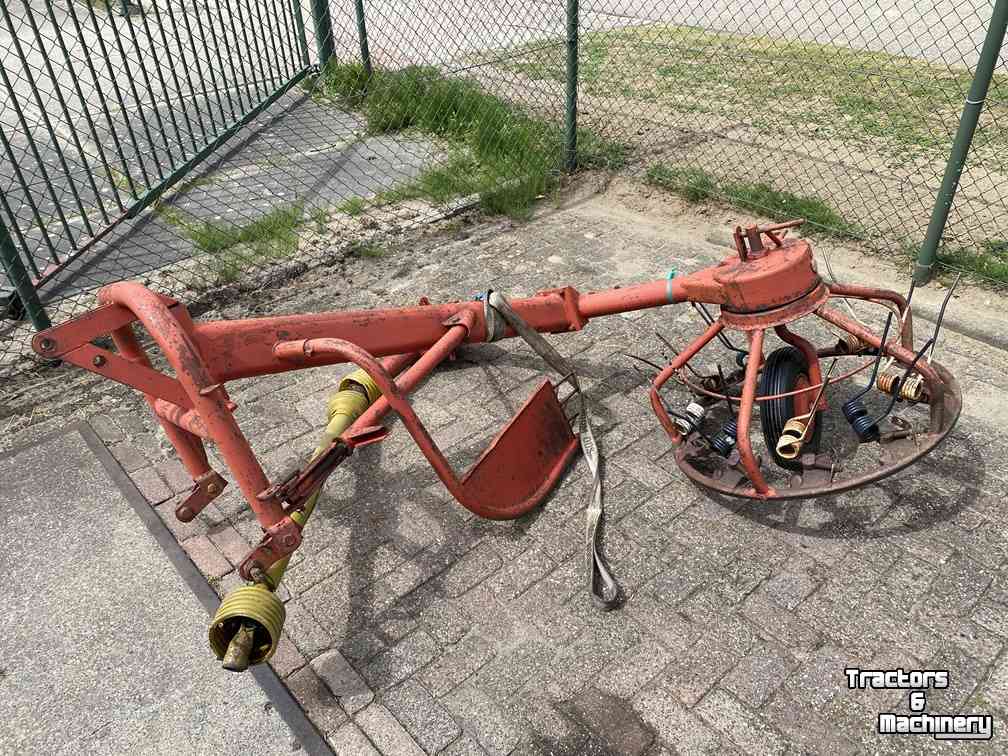 Faneur PZ Strela in onderdelen