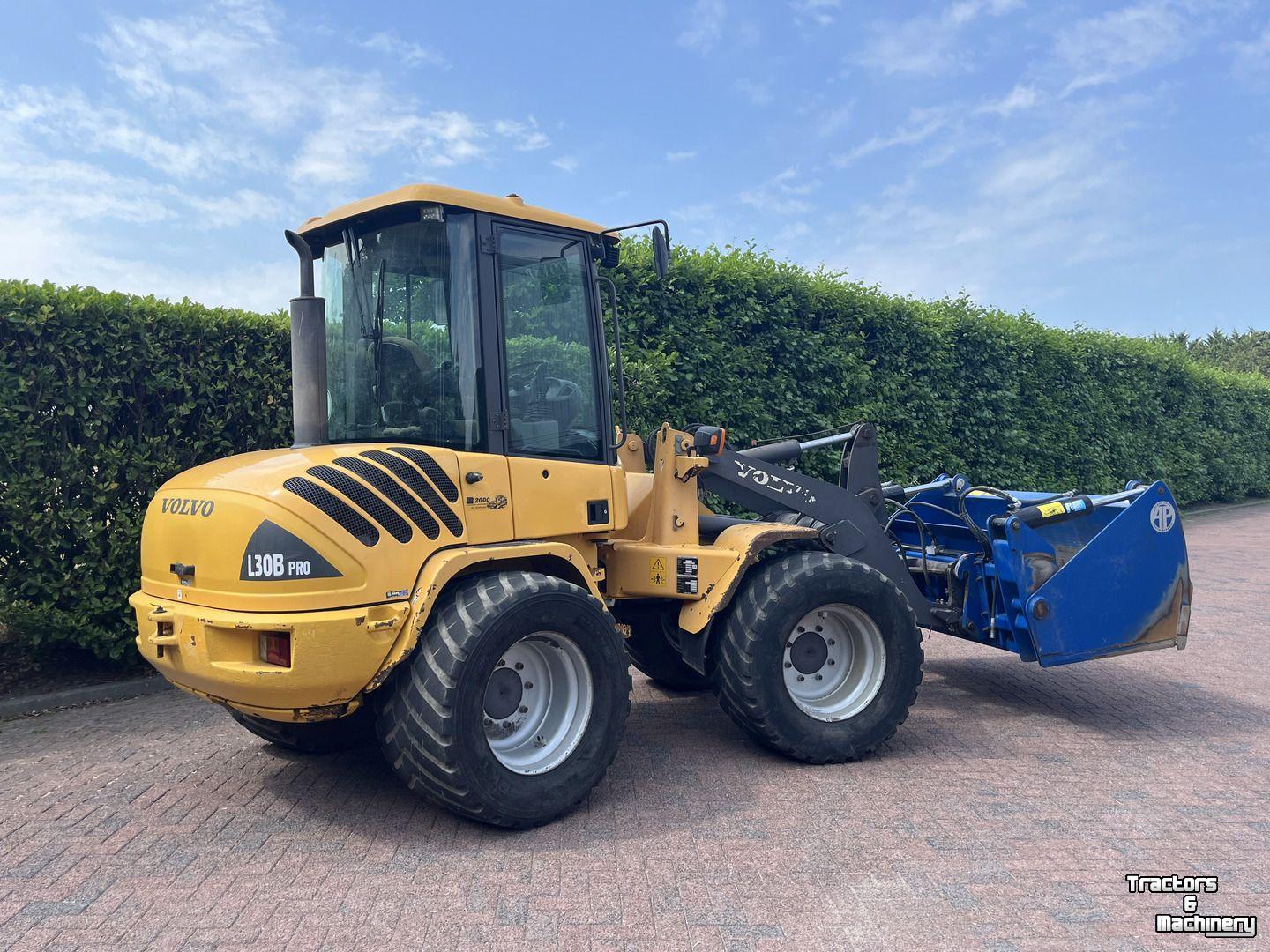 Chargeuse sur pneus Volvo L30B