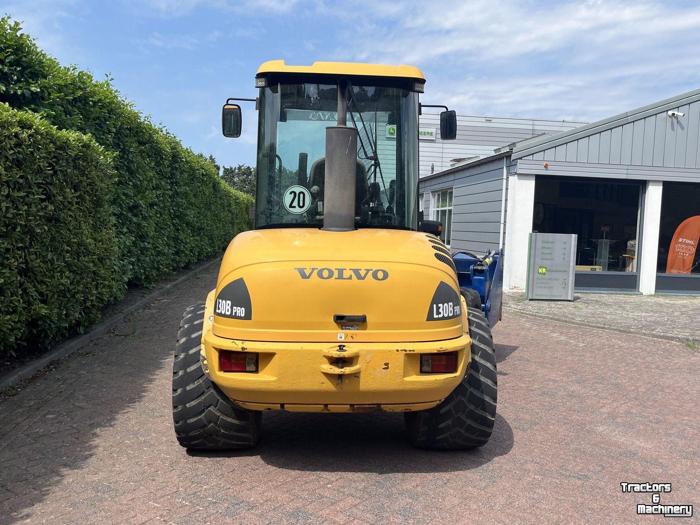 Chargeuse sur pneus Volvo L30B